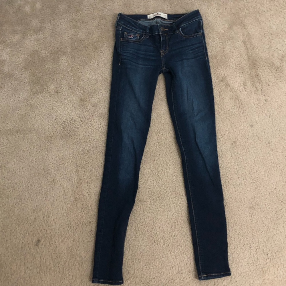 Hollister dark wash skinny jeans